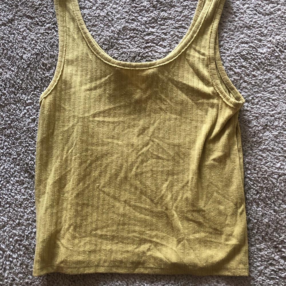 American Eagle Crop Top - Picture 4 of 5